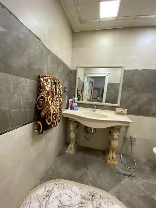 Luxurious Apartment In Center Bakü